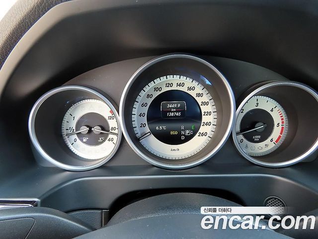 Mercedes-Benz E-Class E350 BlueTec 4MATIC