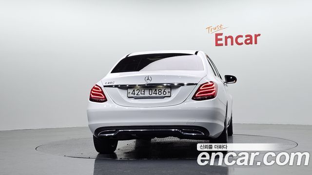 Mercedes-Benz C-Class C200 Avantgarde