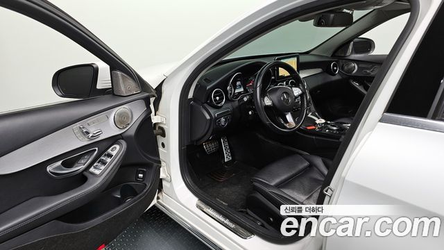 Mercedes-Benz C-Class C200 Avantgarde