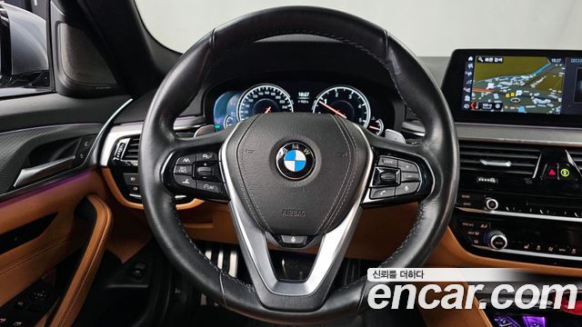 BMW 5-Series 520d xDrive M Sport Package