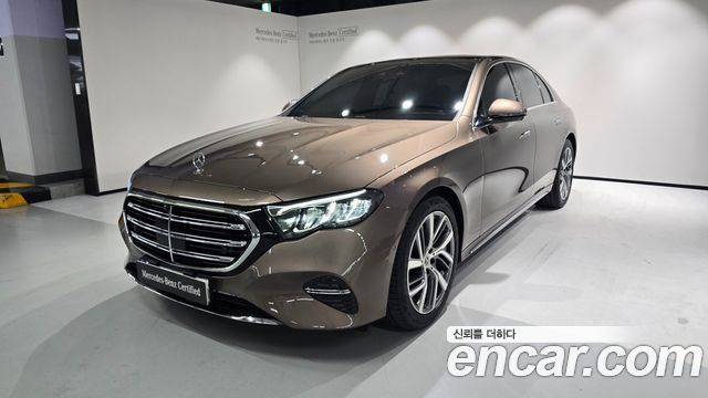 Mercedes-Benz E-Class E220d 4MATIC Exclusive