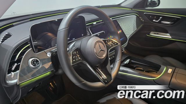 Mercedes-Benz E-Class E220d 4MATIC Exclusive