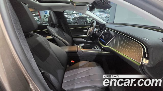 Mercedes-Benz E-Class E220d 4MATIC Exclusive