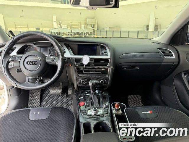 Audi A4 30 TDI Dynamic