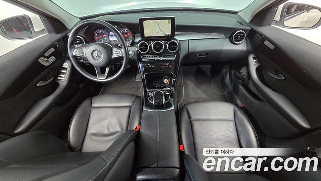 Mercedes-Benz C-Class C200