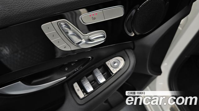 Mercedes-Benz C-Class C200