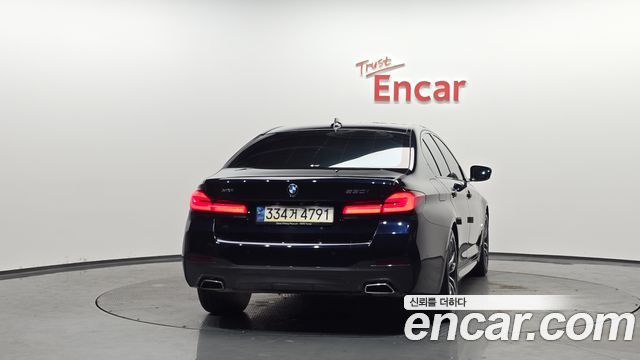 BMW 5-Series 520i M Sport