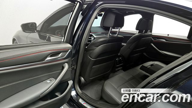 BMW 5-Series 520i M Sport