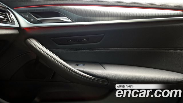 BMW 5-Series 520i M Sport