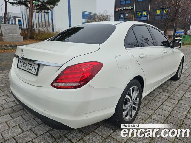Mercedes-Benz C-Class C200