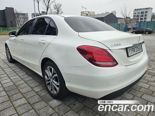 Mercedes-Benz C-Class C200