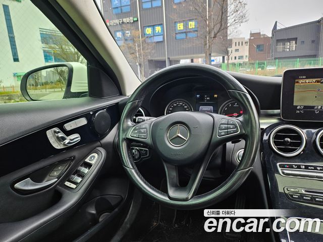 Mercedes-Benz C-Class C200
