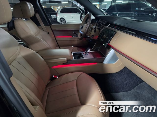 Land Rover Range Rover D350 Autobiography Long Wheel Base