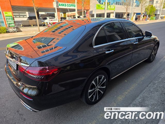 Mercedes-Benz E-Class E300e 4MATIC Exclusive