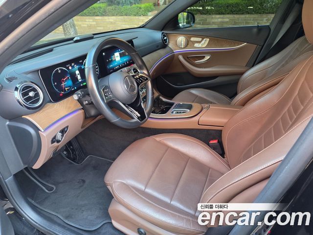 Mercedes-Benz E-Class E300e 4MATIC Exclusive