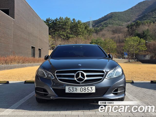 Mercedes-Benz E-Class E300 4MATIC Avantgarde