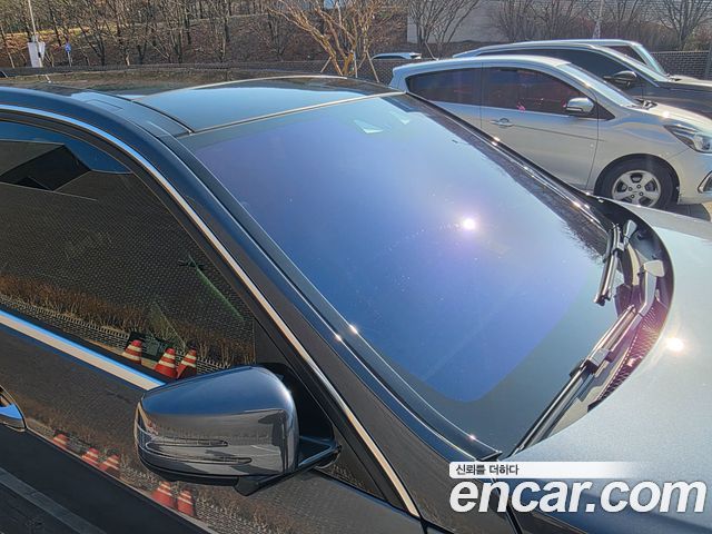Mercedes-Benz E-Class E300 4MATIC Avantgarde