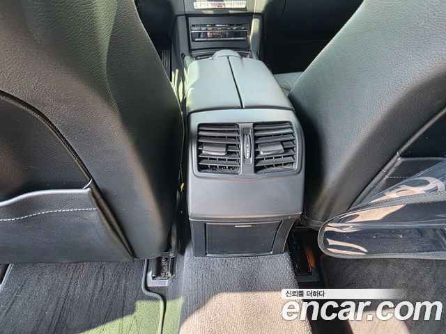 Mercedes-Benz E-Class E300 4MATIC Avantgarde