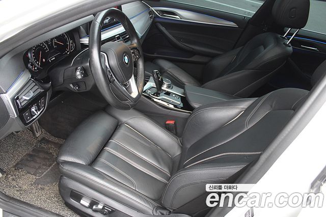 BMW 5-Series 520d M Sport package