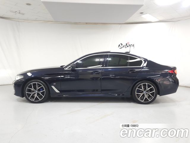 BMW 5-Series 530i xDrive M Sport Package