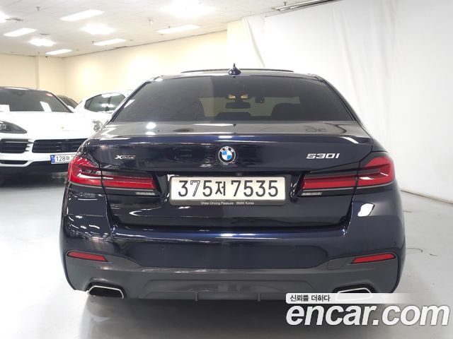 BMW 5-Series 530i xDrive M Sport Package