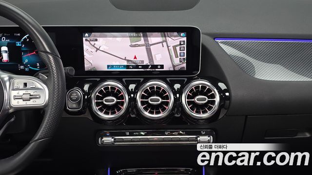 Mercedes-Benz GLA-Class GLA250 4MATIC