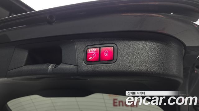 Mercedes-Benz GLA-Class GLA250 4MATIC