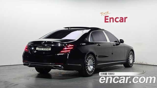Mercedes-Benz S-Class Maybach S560 4MATIC