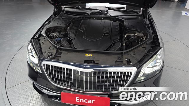 Mercedes-Benz S-Class Maybach S560 4MATIC
