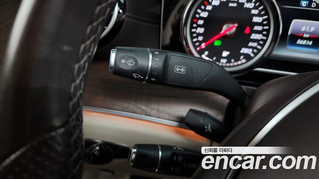 Mercedes-Benz E-Class E220d Exclusive