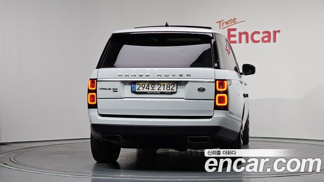 Land Rover Range Rover D350 Vogue SE Disel