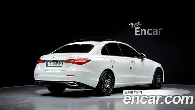 Mercedes-Benz C-Class C200 4MATIC Avantgarde