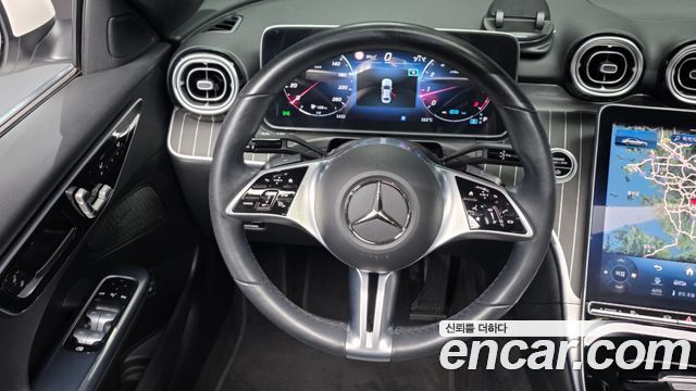 Mercedes-Benz C-Class C200 4MATIC Avantgarde