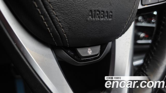 BMW 5-Series 520d xDrive M Sport Package