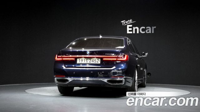 BMW 7-Series 730d xDrive Design Pure Excellence