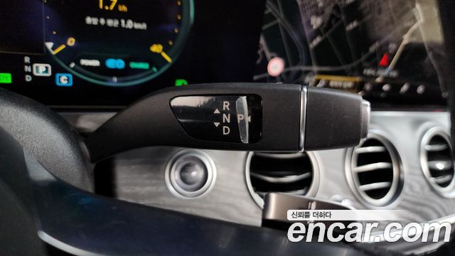Mercedes-Benz E-Class E350 4MATIC AMG Line Edition