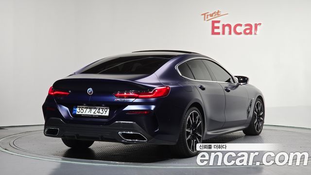 BMW 8-Series M850i xDrive First Edition Gran Coupe