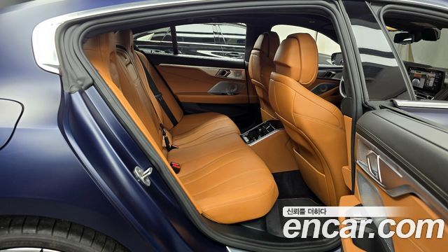 BMW 8-Series M850i xDrive First Edition Gran Coupe