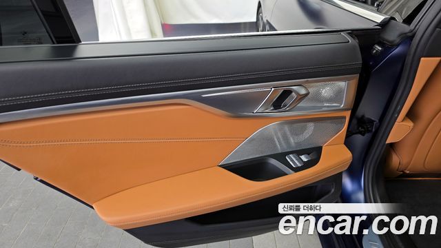BMW 8-Series M850i xDrive First Edition Gran Coupe