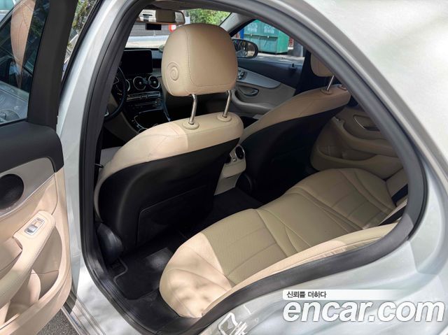 Mercedes-Benz C-Class C200 Avantgarde