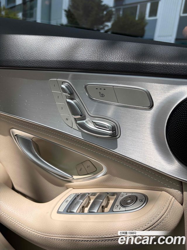 Mercedes-Benz C-Class C200 Avantgarde