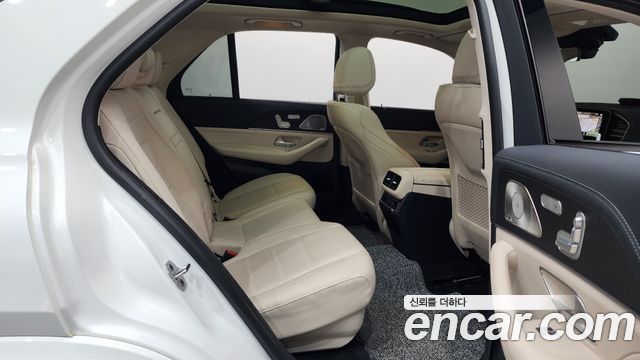 Mercedes-Benz GLE-Class GLE450 4MATIC