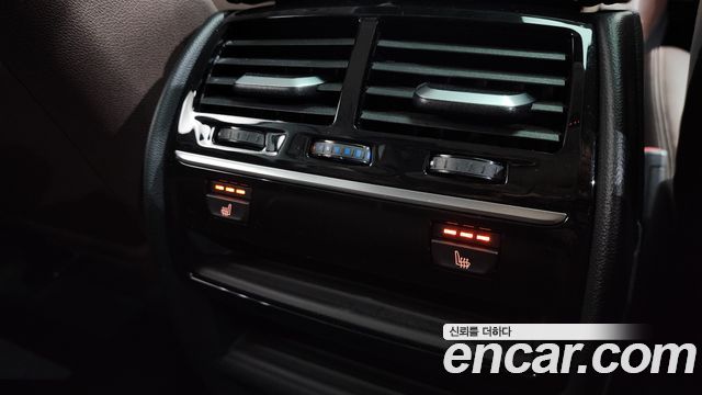 BMW 5-Series 520d xDrive Luxury Plus