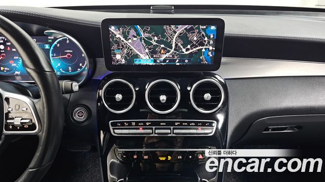 Mercedes-Benz GLC-Class GLC220 d 4MATIC