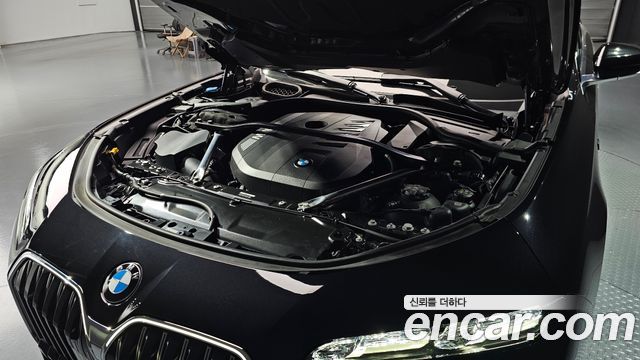 BMW 7-Series 740i xDrive M Sport Limited
