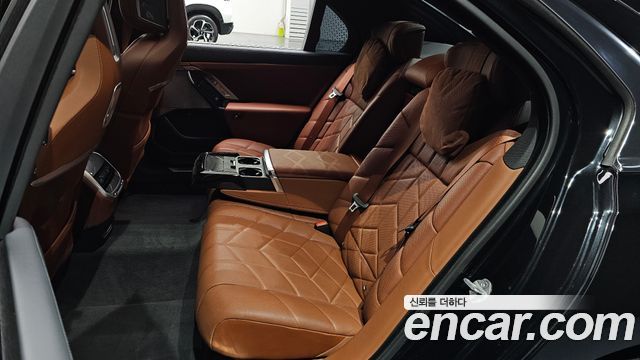 BMW 7-Series 740i xDrive M Sport Limited