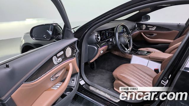 Mercedes-Benz E-Class E450 4MATIC Exclusive
