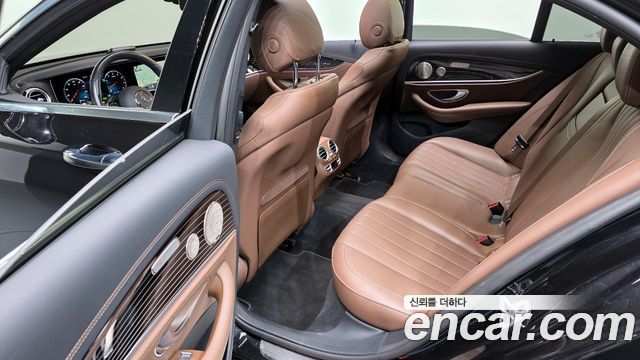 Mercedes-Benz E-Class E450 4MATIC Exclusive