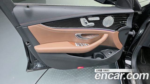 Mercedes-Benz E-Class E450 4MATIC Exclusive