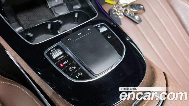 Mercedes-Benz E-Class E450 4MATIC Exclusive